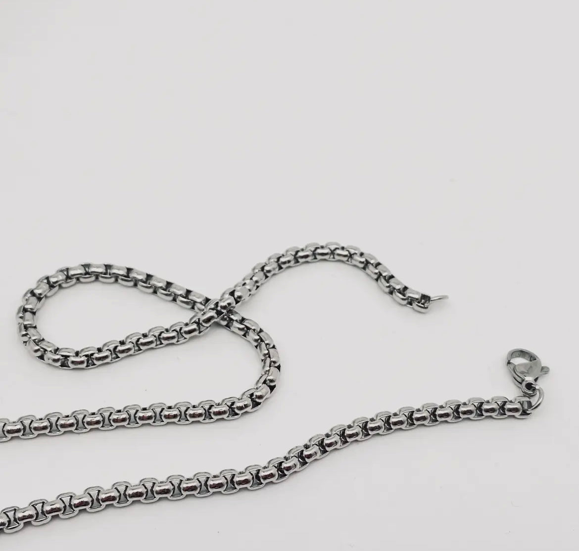 3.5 MM Thick MM Thick Stainless Steel Square Chain 55 CM to 70 CM in length