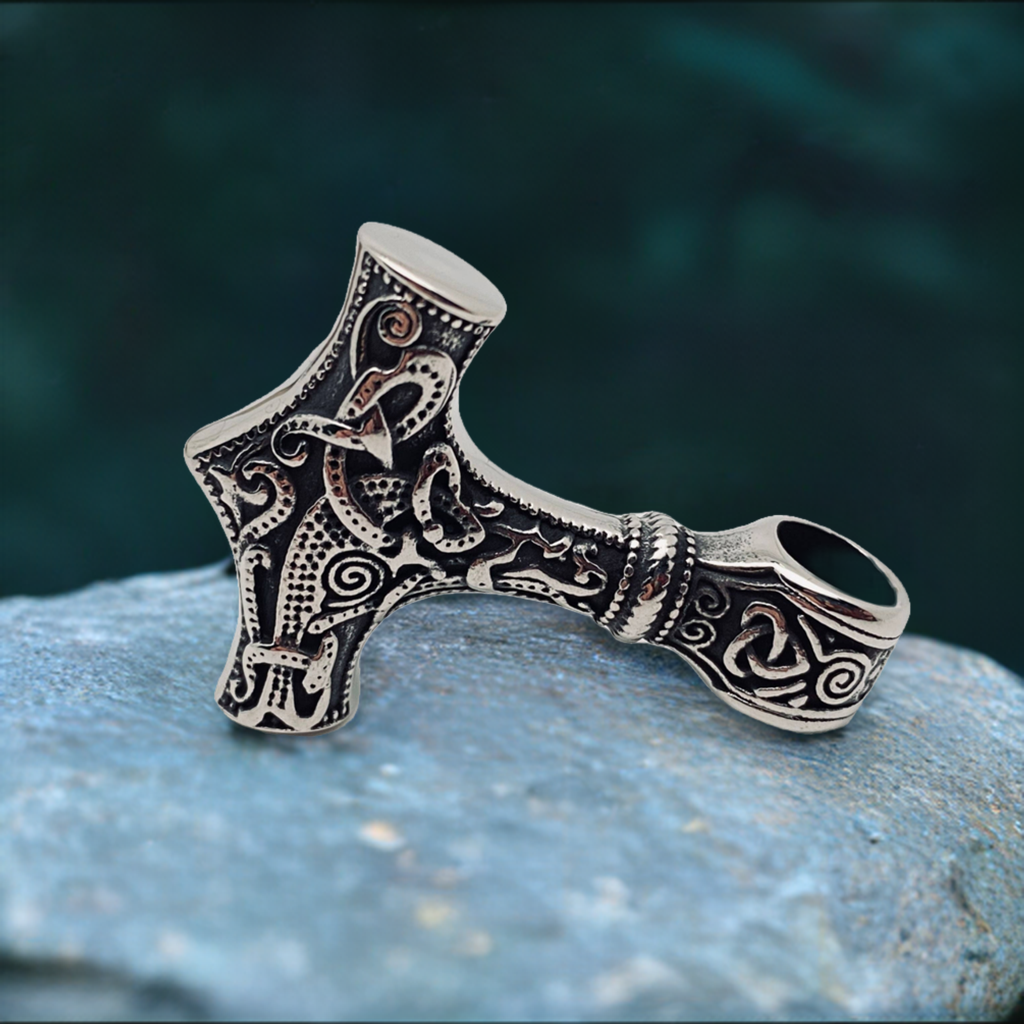 Thor's Hammer Knotwork Pendant
