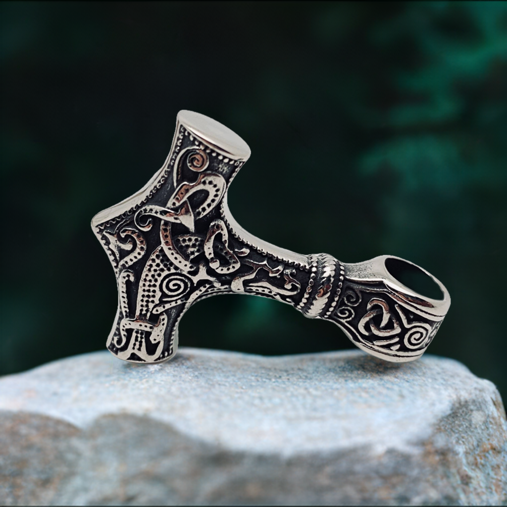 Thor's Hammer Knotwork Pendant