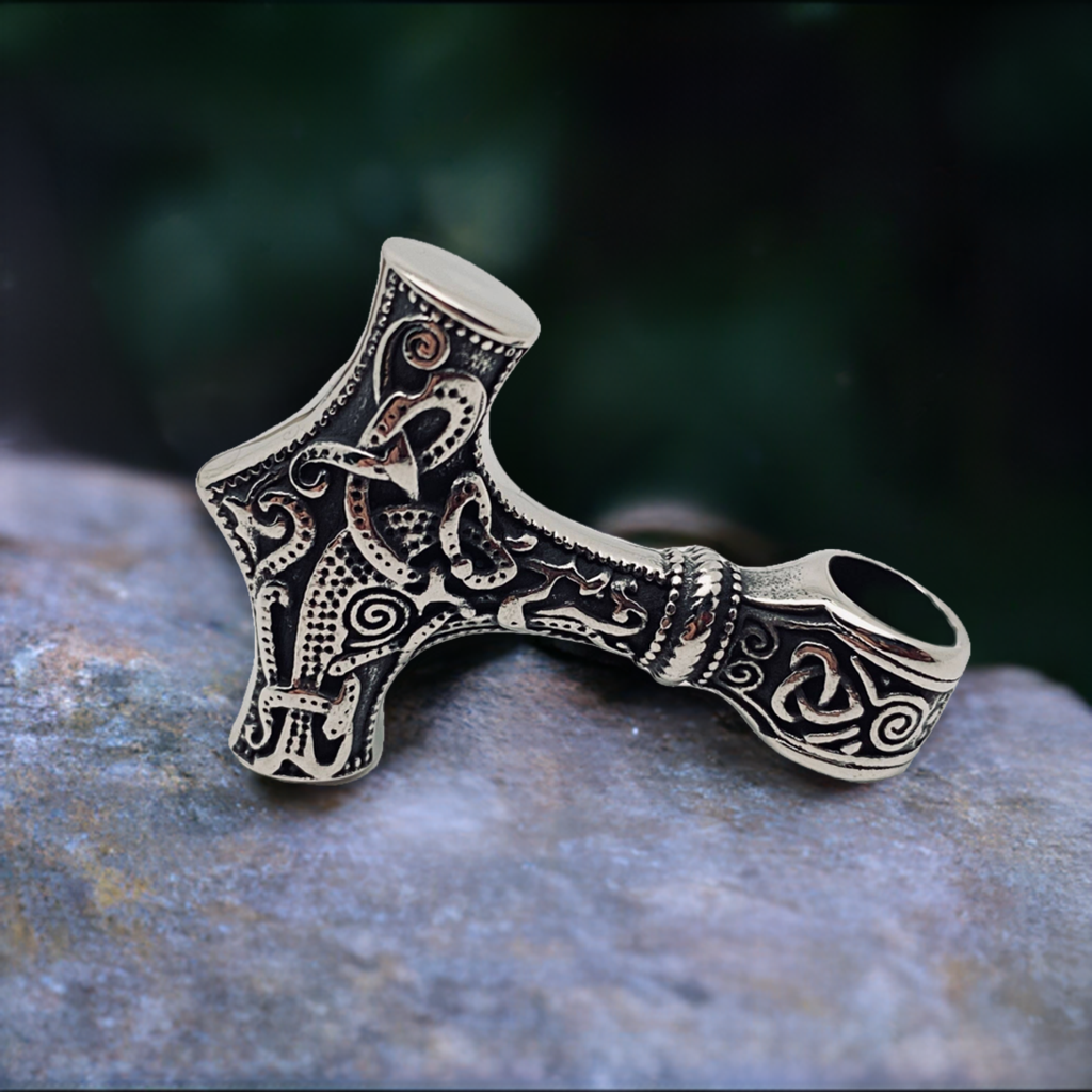 Thor's Hammer Knotwork Pendant