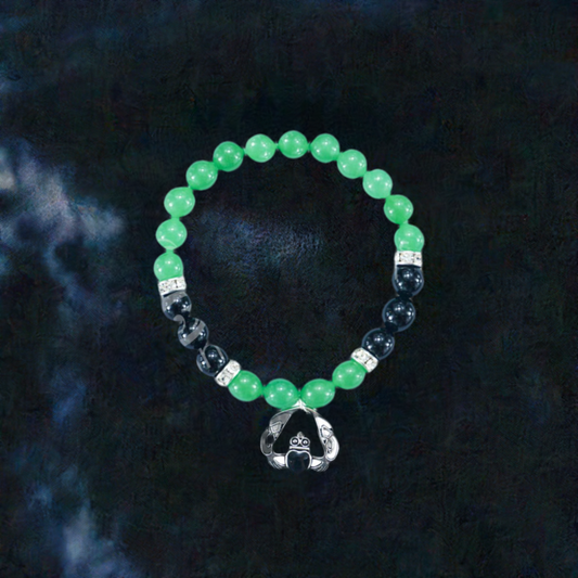 Claddagh Bracelet with Aventurine and Onyx