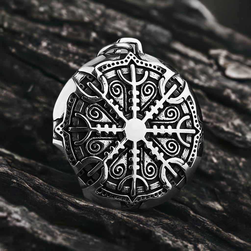 Viking Vegvísir Wayfinder Pendant